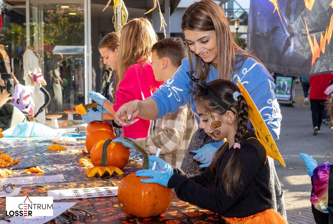 241016 Halloween start (18).jpg