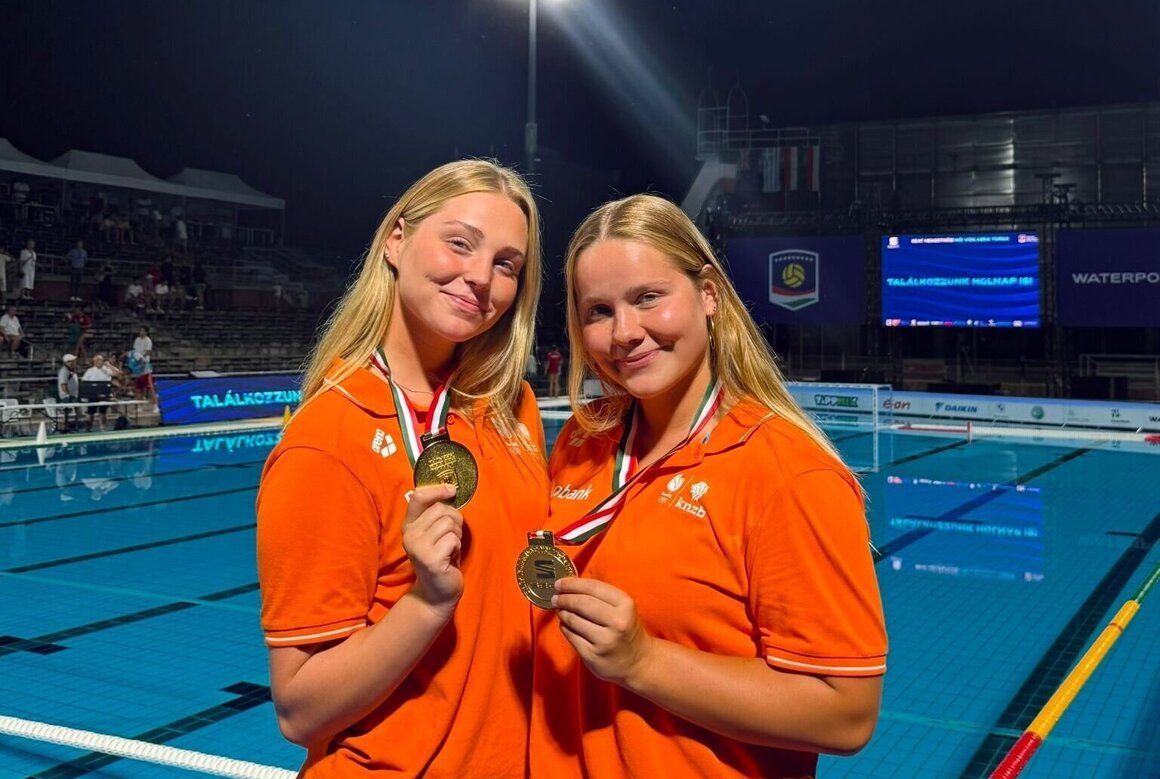 Gorter en De Vries Budapest Hongarije Seat Cup 2025 eigen foto.jpg