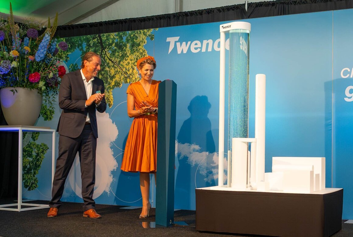 250618_Openingshandeling CO2-afvanginstallatie.jpg